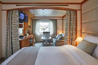 Silversea Cruises - Silver Whisper - Vista Suite 2.jpg